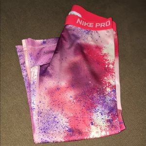 NIKE PRO CAPRIS - purple pink & white